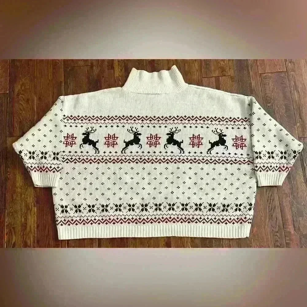 TORRID Knit Turtleneck Christmas Pullover Cropped Sweater in Cream/Black/Red